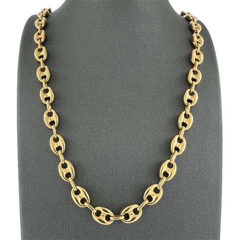 gucci link chain necklace.